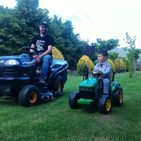 Farm stay Bellosguardo